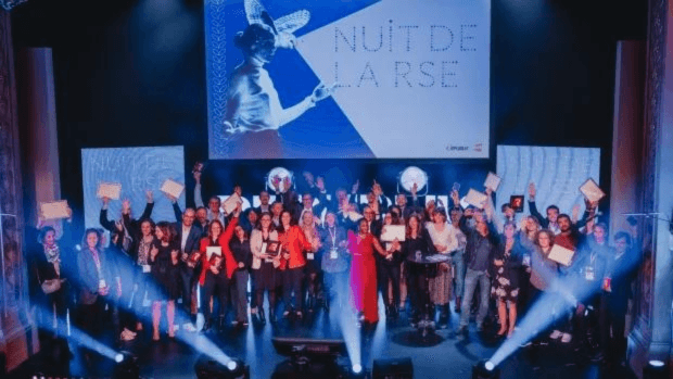 Photo finale de la 8eme nuit de la RSE-octobre 2023